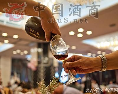 如何品黄酒?黄酒的几种喝法 如何品黄酒?黄酒的几种喝法