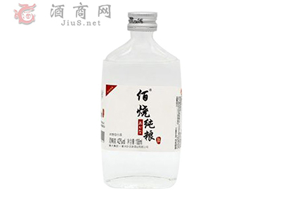 卧龙泉酒业以其优良的品质,深得客户拥�?.jpg 卧龙泉酒业以其优良的品质,深得客户拥�?.jpg